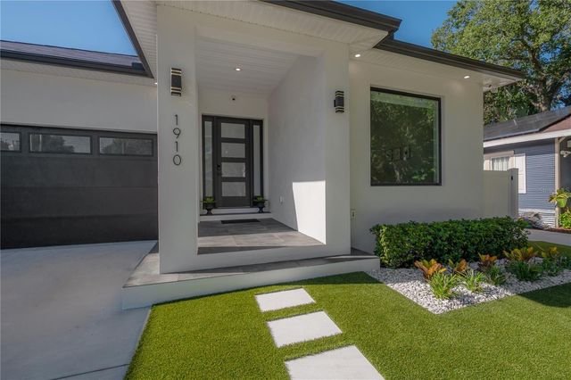 1910 W NORTH B STREET, Tampa, FL 33606