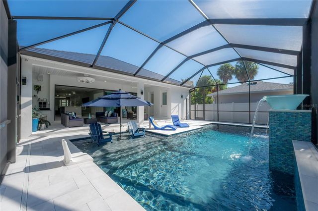 1910 W NORTH B STREET, Tampa, FL 33606