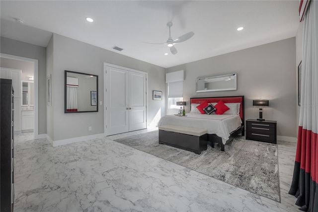 1910 W NORTH B STREET, Tampa, FL 33606