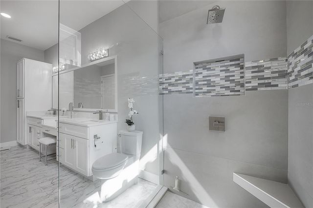 1910 W NORTH B STREET, Tampa, FL 33606