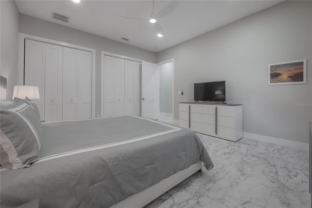 1910 W NORTH B STREET, Tampa, FL 33606