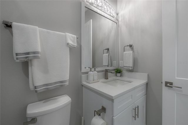 1910 W NORTH B STREET, Tampa, FL 33606