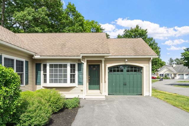 25 Flagstone Way 25, Windham, NH 03087
