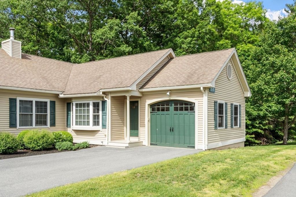 25 Flagstone Way 25, Windham, NH 03087