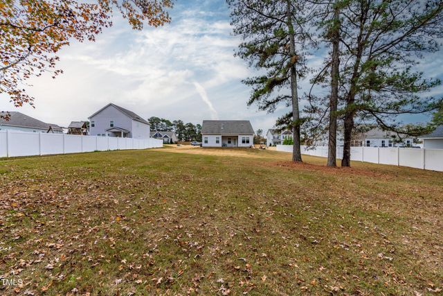 504 Highland Rhodes Drive, Clayton, NC 27520