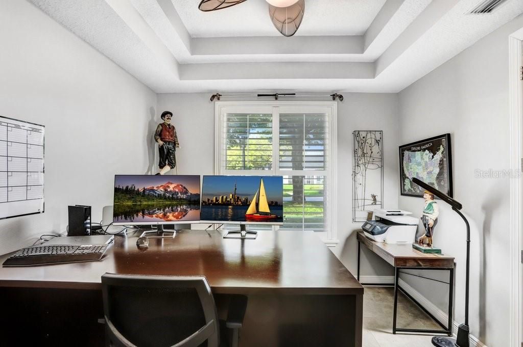 Image 11 of property listing at 10201 MILLPORT DRIVE, Tampa, FL 33626