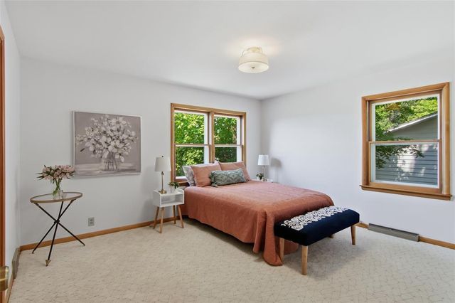 509 Earl Street, Eau Claire, WI 54701