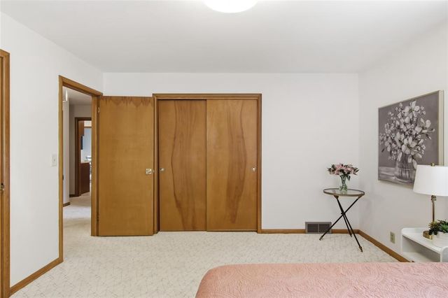 509 Earl Street, Eau Claire, WI 54701