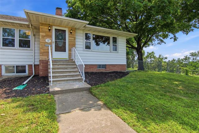 509 Earl Street, Eau Claire, WI 54701