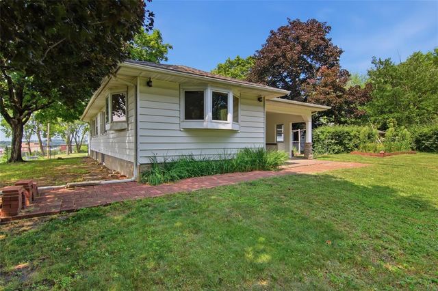 509 Earl Street, Eau Claire, WI 54701