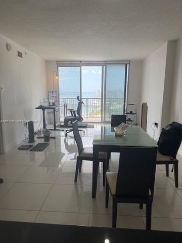 1750 N Bayshore Dr 4506, Miami, FL 33132