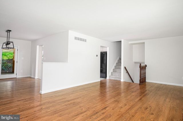 2105 LAUREL BROOK RD, Fallston, MD 21047
