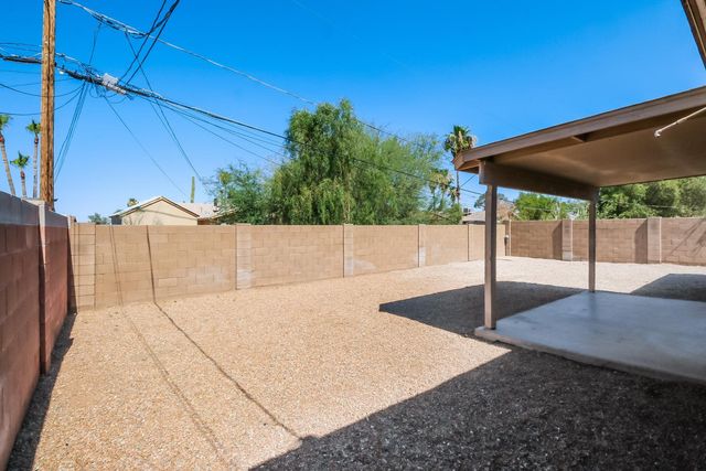 1860 S Moreno Drive, Apache Junction, AZ 85120