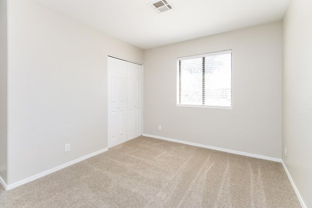 1860 S Moreno Drive, Apache Junction, AZ 85120