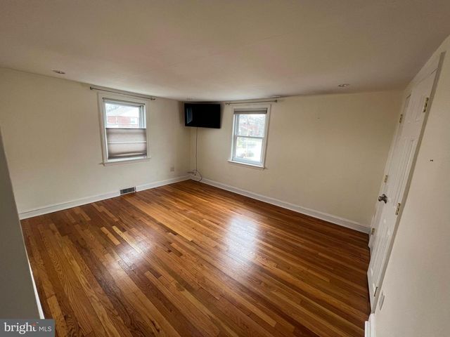 6 ALFRED AVE, Wilmington, DE 19805