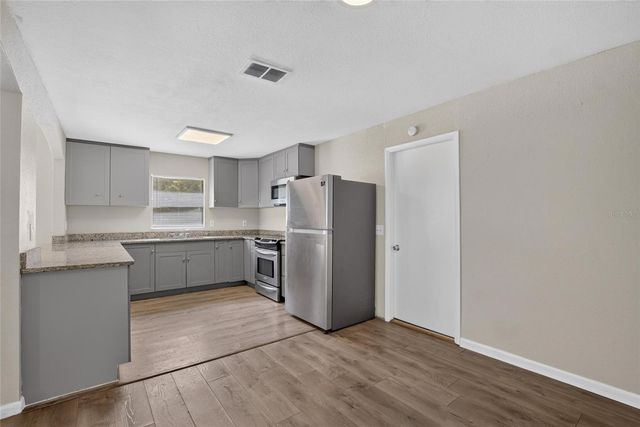 1206 SAIL WAY, Valrico, FL 33594