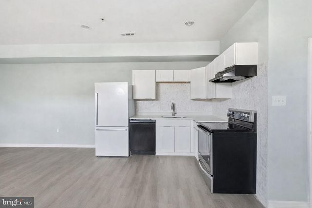 1405 HOWARD RD SE, Washington, DC 20020