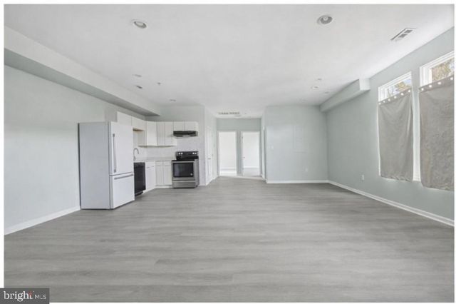 1405 HOWARD RD SE, Washington, DC 20020