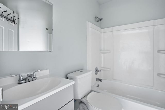 1405 HOWARD RD SE, Washington, DC 20020