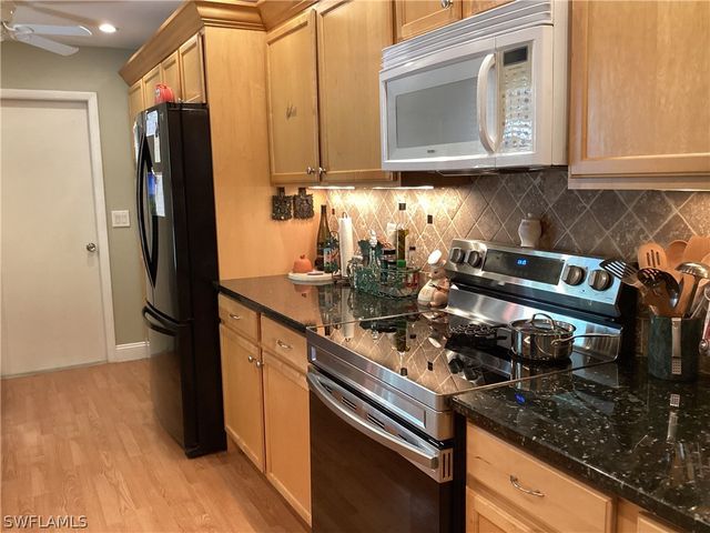 3022 Poinciana DR, Naples, FL 34105