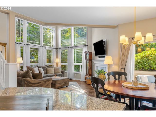 22195 CHELAN Loop, West Linn, OR 97068