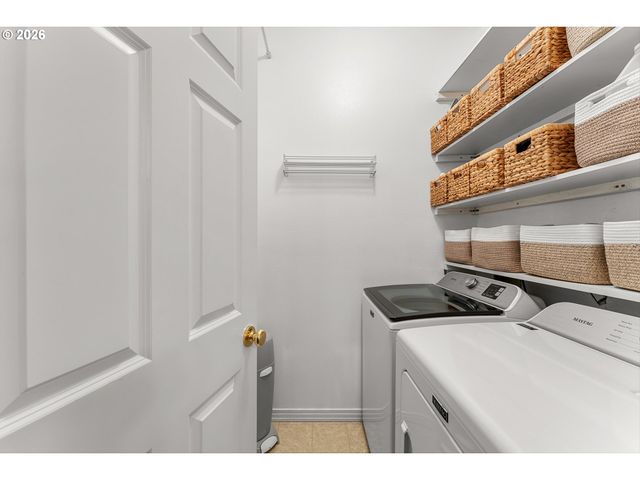 22195 CHELAN Loop, West Linn, OR 97068