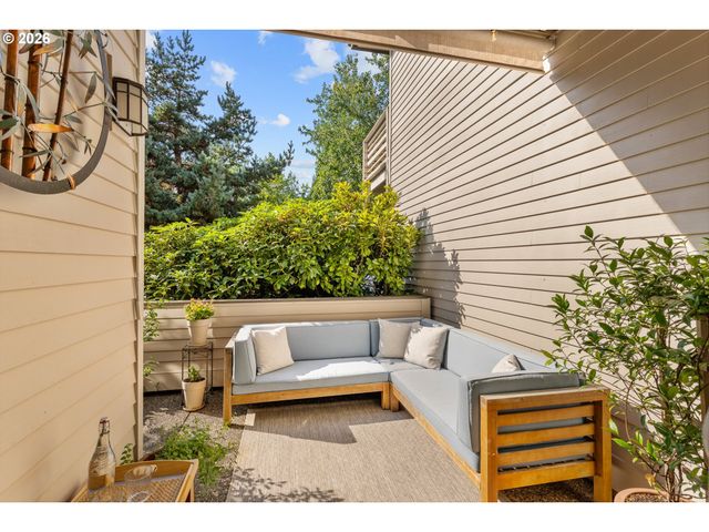 22195 CHELAN Loop, West Linn, OR 97068