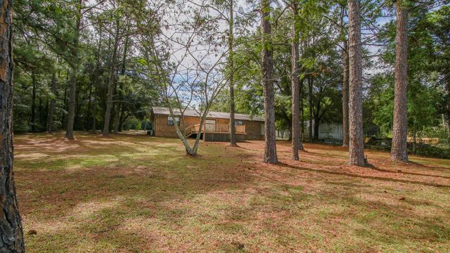 35 Marion Drive, Defuniak Springs, FL 32433