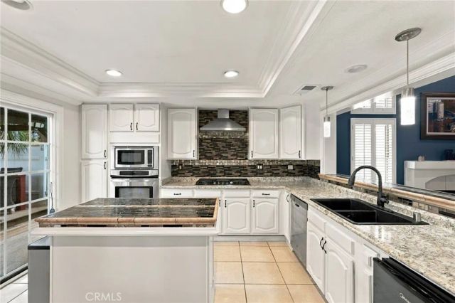3348 Amy, Corona, CA 92882