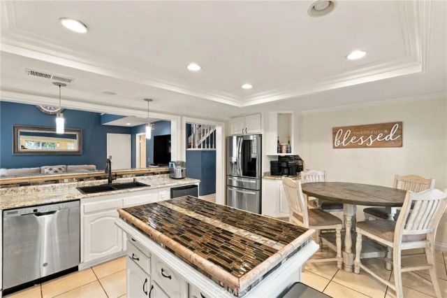 3348 Amy, Corona, CA 92882