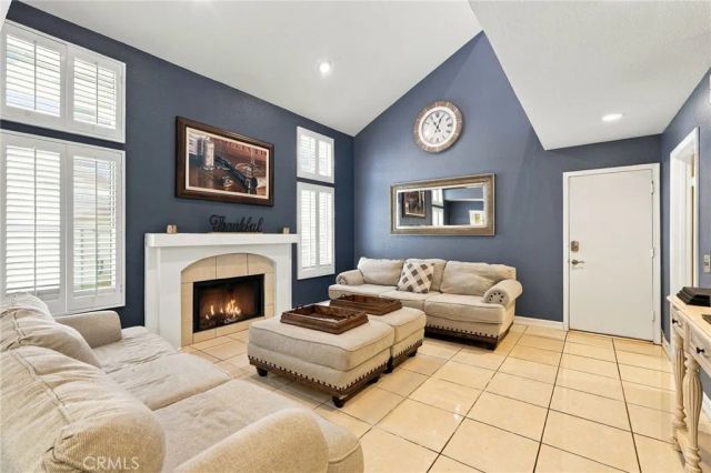 3348 Amy, Corona, CA 92882
