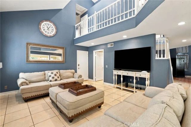 3348 Amy, Corona, CA 92882