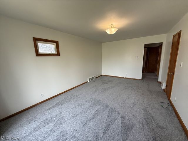 17201 Martha Road, Cleveland, OH 44135