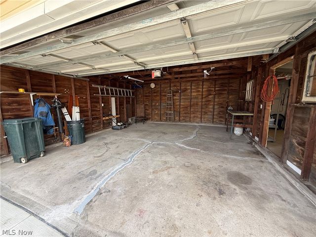 17201 Martha Road, Cleveland, OH 44135