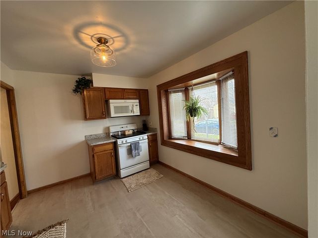 17201 Martha Road, Cleveland, OH 44135