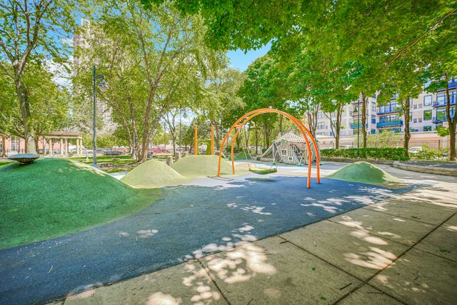 5 E 14th Place 1204, Chicago, IL 60605
