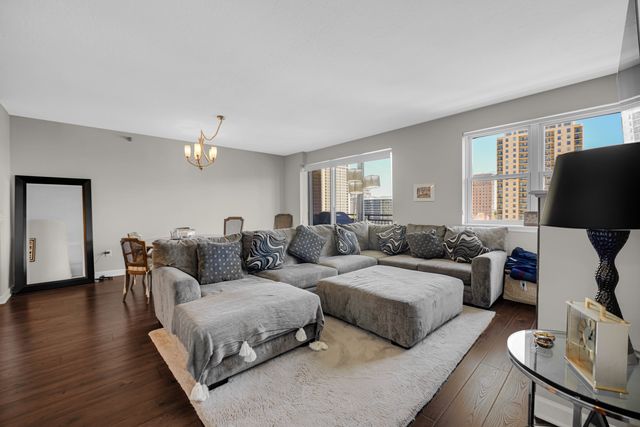 5 E 14th Place 1204, Chicago, IL 60605