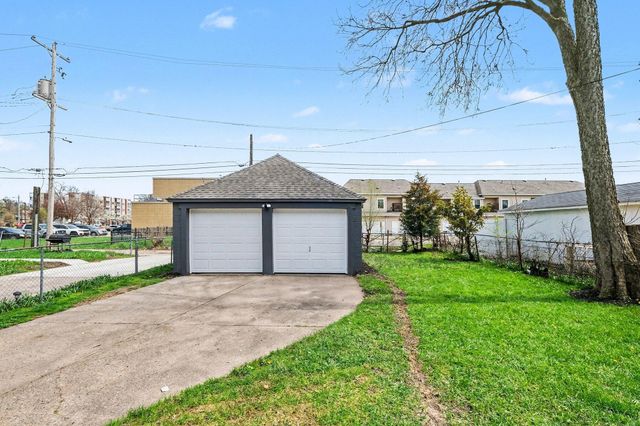 1230 Prospect Avenue SE, Grand Rapids, MI 49507