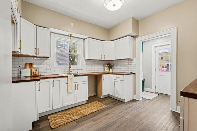 1230 Prospect Avenue SE, Grand Rapids, MI 49507