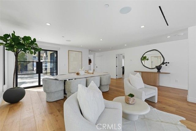 3 Linda Isle, Newport Beach, CA 92660