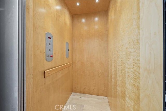 3 Linda Isle, Newport Beach, CA 92660