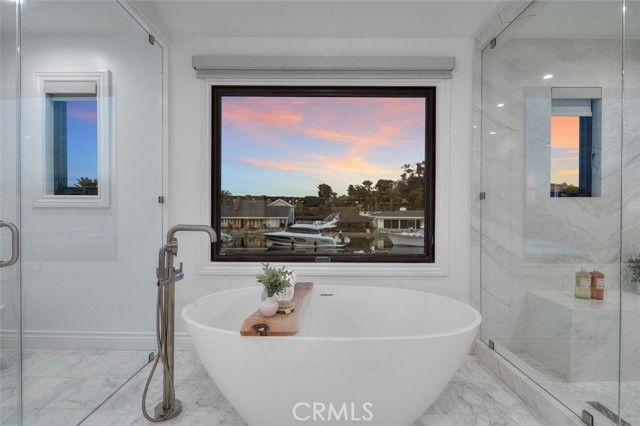 3 Linda Isle, Newport Beach, CA 92660