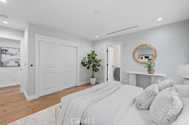 3 Linda Isle, Newport Beach, CA 92660