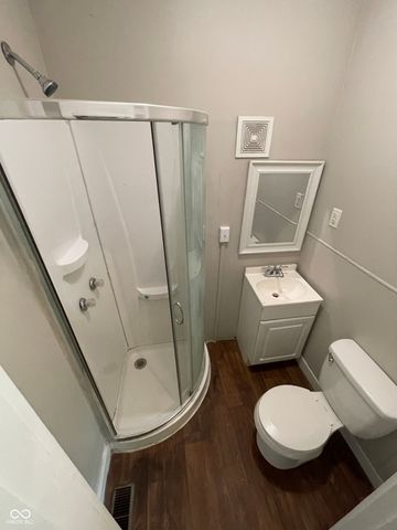 4212 E Washington Street, Indianapolis, IN 46201