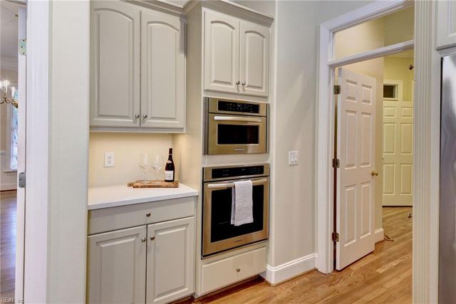 224 Sir Thomas Lunsford DR, Williamsburg, VA 23185