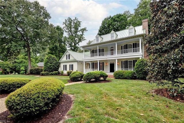 224 Sir Thomas Lunsford DR, Williamsburg, VA 23185