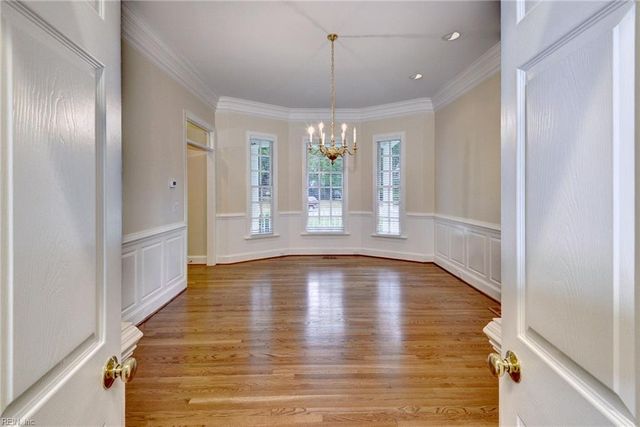 224 Sir Thomas Lunsford DR, Williamsburg, VA 23185