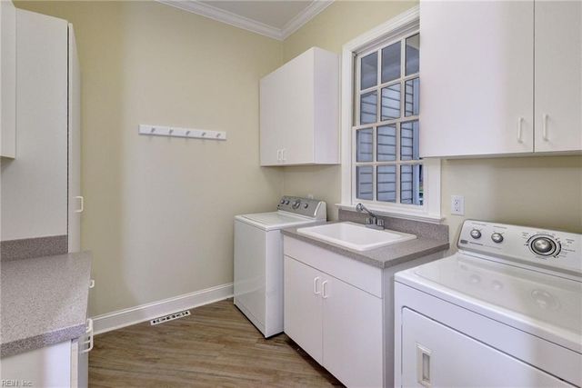 224 Sir Thomas Lunsford DR, Williamsburg, VA 23185