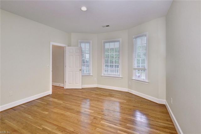 224 Sir Thomas Lunsford DR, Williamsburg, VA 23185