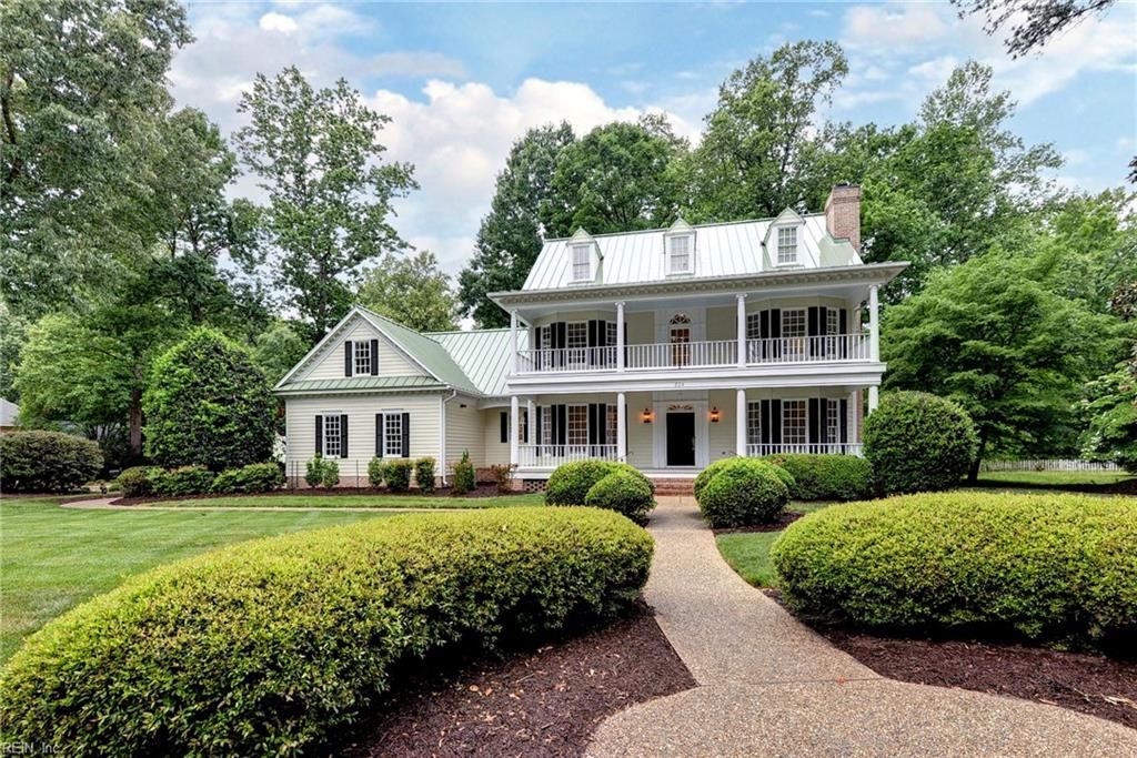 224 Sir Thomas Lunsford DR, Williamsburg, VA 23185
